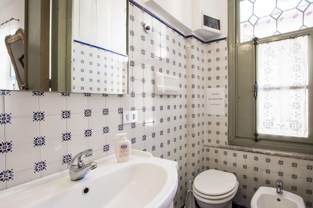 Le Camerine Apartment Water Front Тосколано Мадерно Екстериор снимка